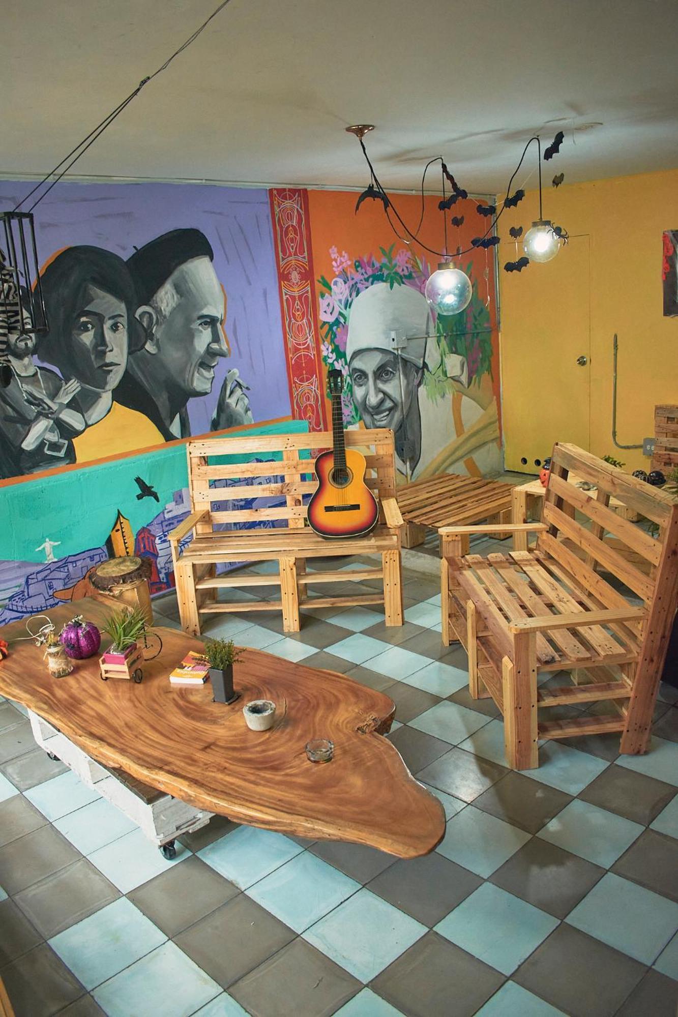 Hostal Casa Estacion Medellín Extérieur photo