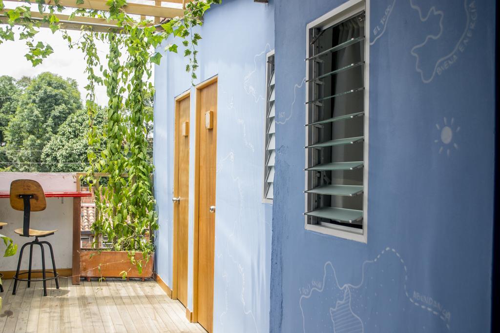 Hostal Casa Estacion Medellín Extérieur photo